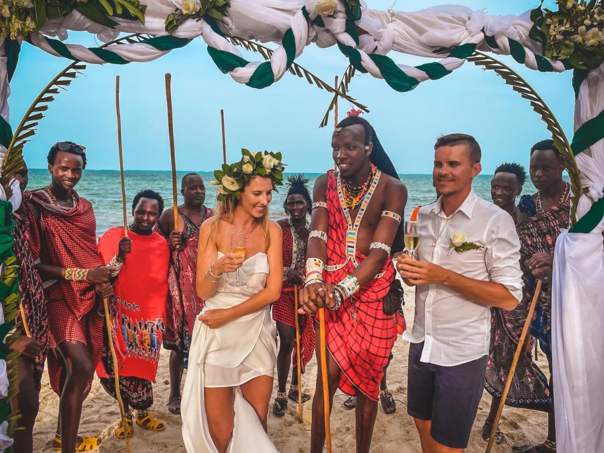 Zanzibella Hotel & Spa Kiwengwa (Zanzibar) Exterior foto A Maasai wedding