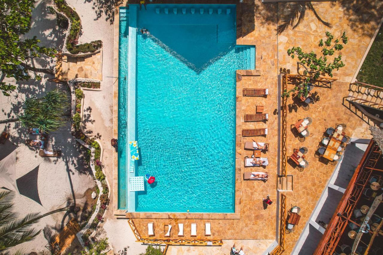 Zanzibella Hotel & Spa Kiwengwa (Zanzibar) Exterior foto Aerial view of a swimming pool