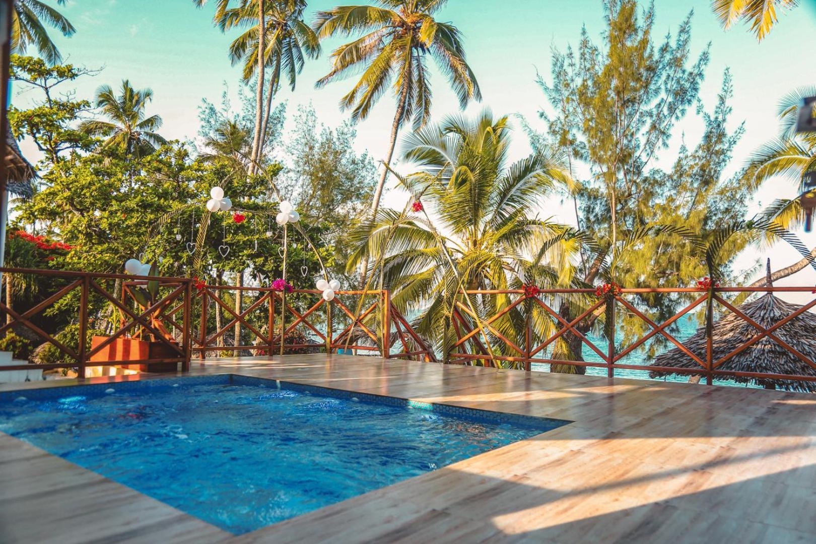 Zanzibella Hotel & Spa Kiwengwa (Zanzibar) Exterior foto The swimming pool at the hotel